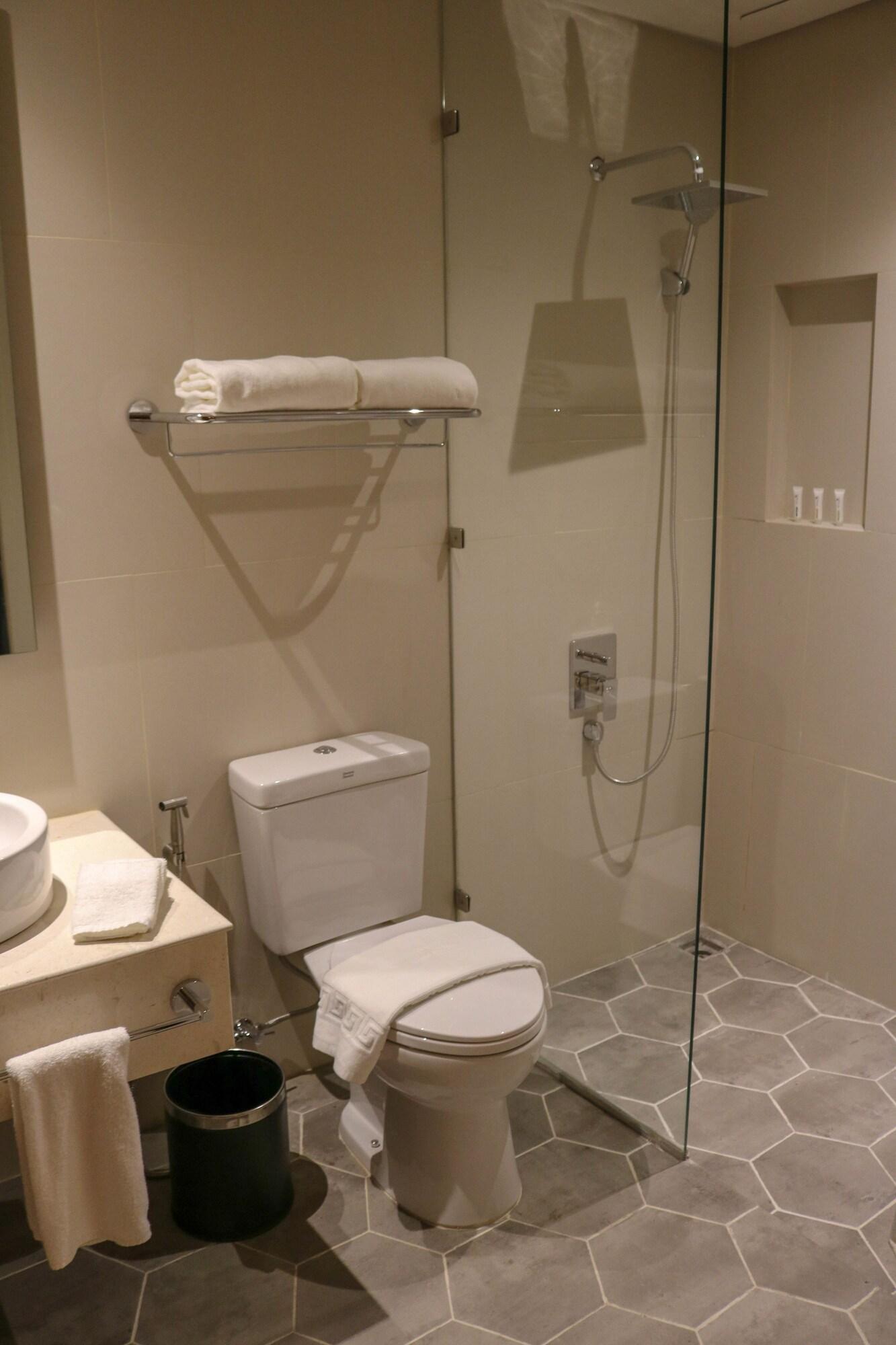 Acacia Hotel Баколод Экстерьер фото