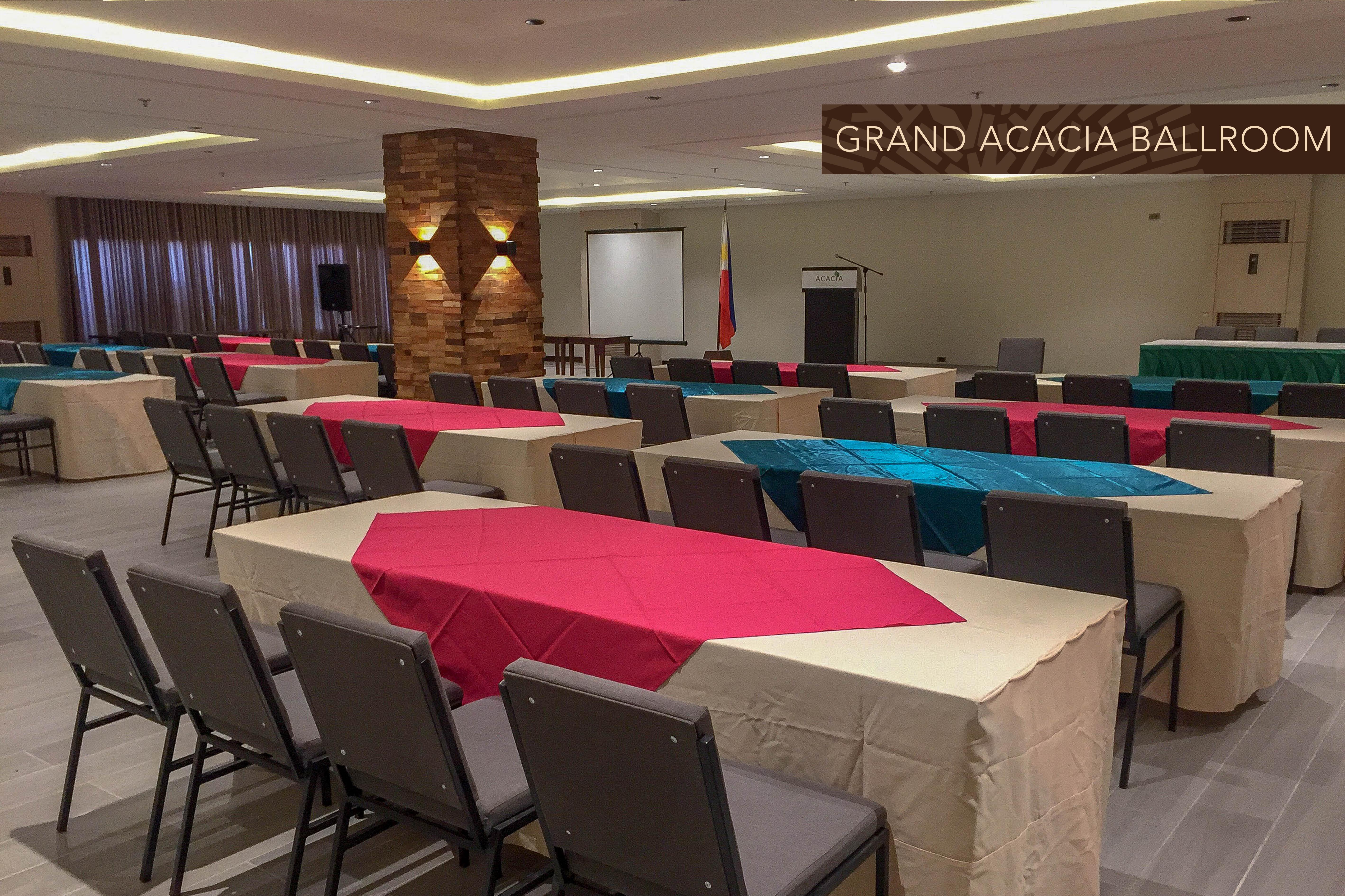 Acacia Hotel Баколод Экстерьер фото