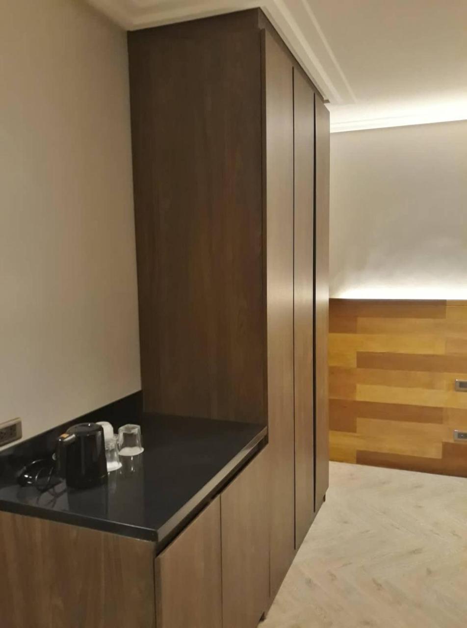 Acacia Hotel Баколод Экстерьер фото
