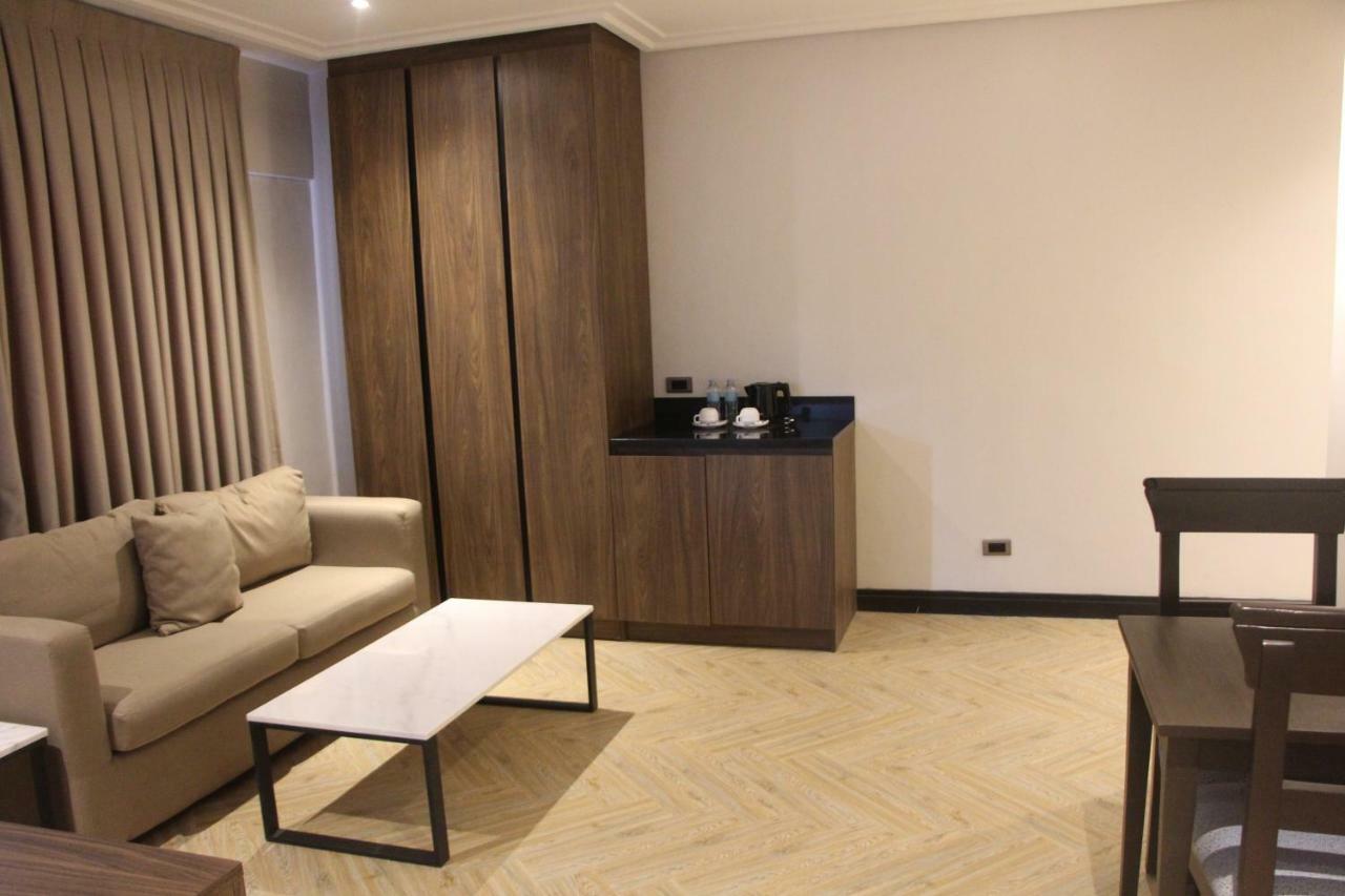 Acacia Hotel Баколод Экстерьер фото