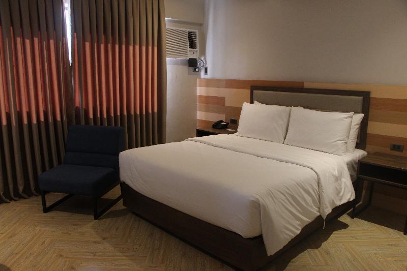 Acacia Hotel Баколод Экстерьер фото